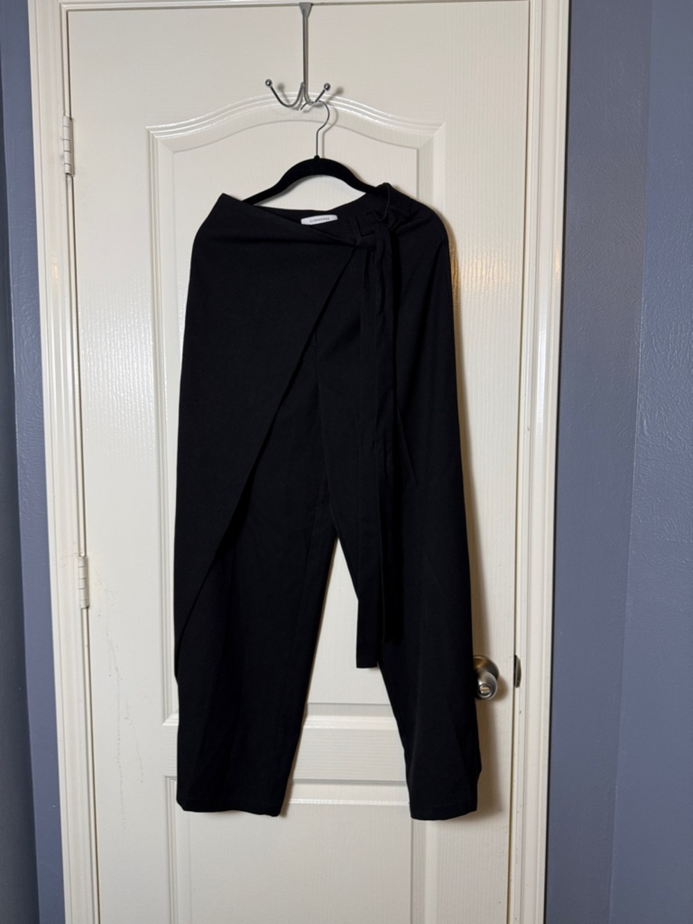 COMMENSE Puddle Hem Asymmetric Wrap Wide-Leg Pants - Black - Picture 3 of 4